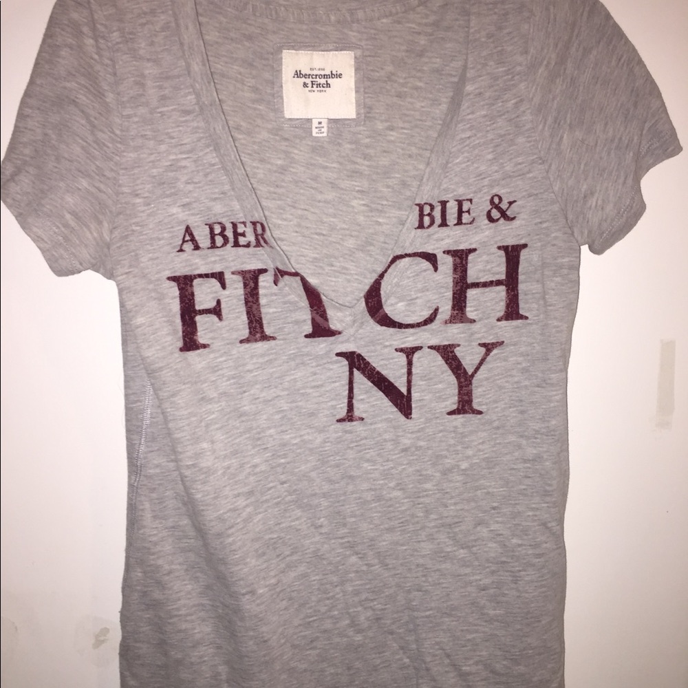 Grey v neck Abercrombie tee shirt